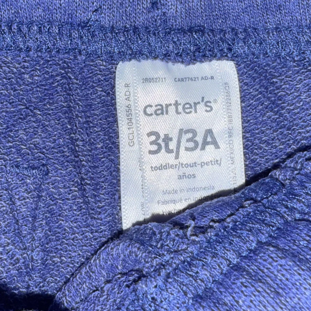 Carters 3t‎ shorts